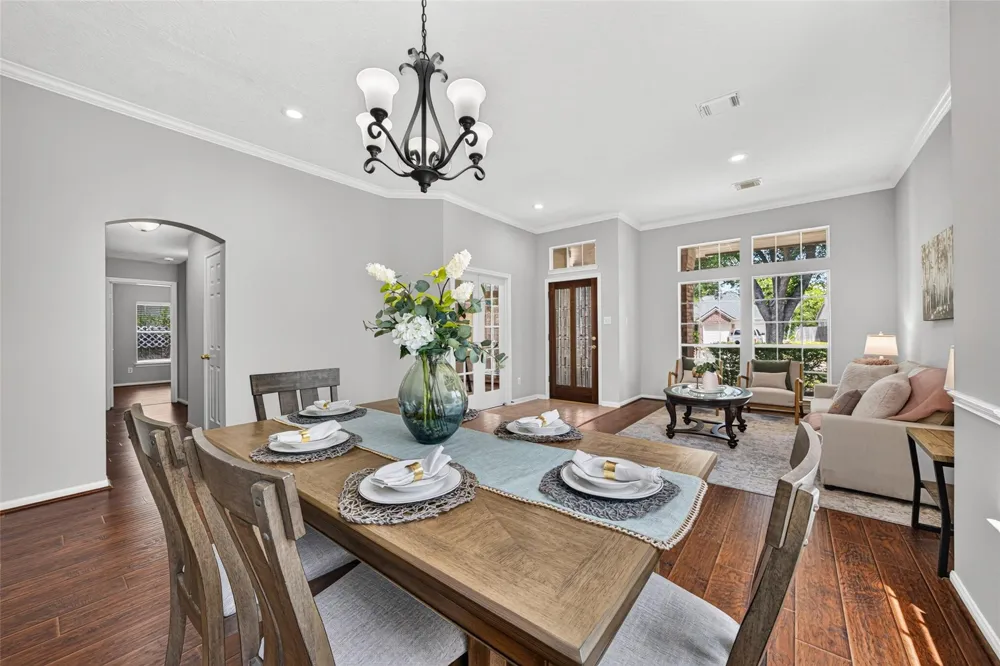 3926 Shadow Cove Drive Houston, TX 77082