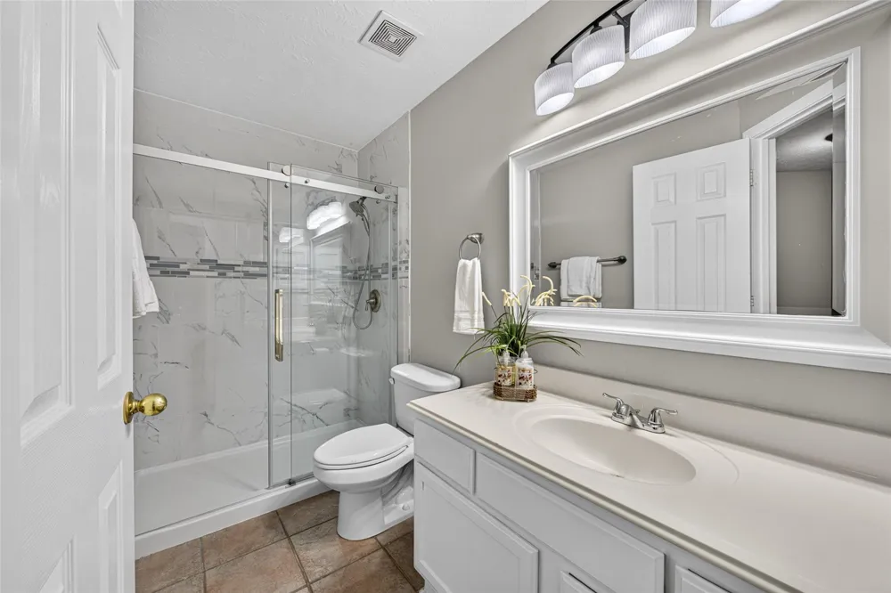 3926 Shadow Cove Drive Houston, TX 77082