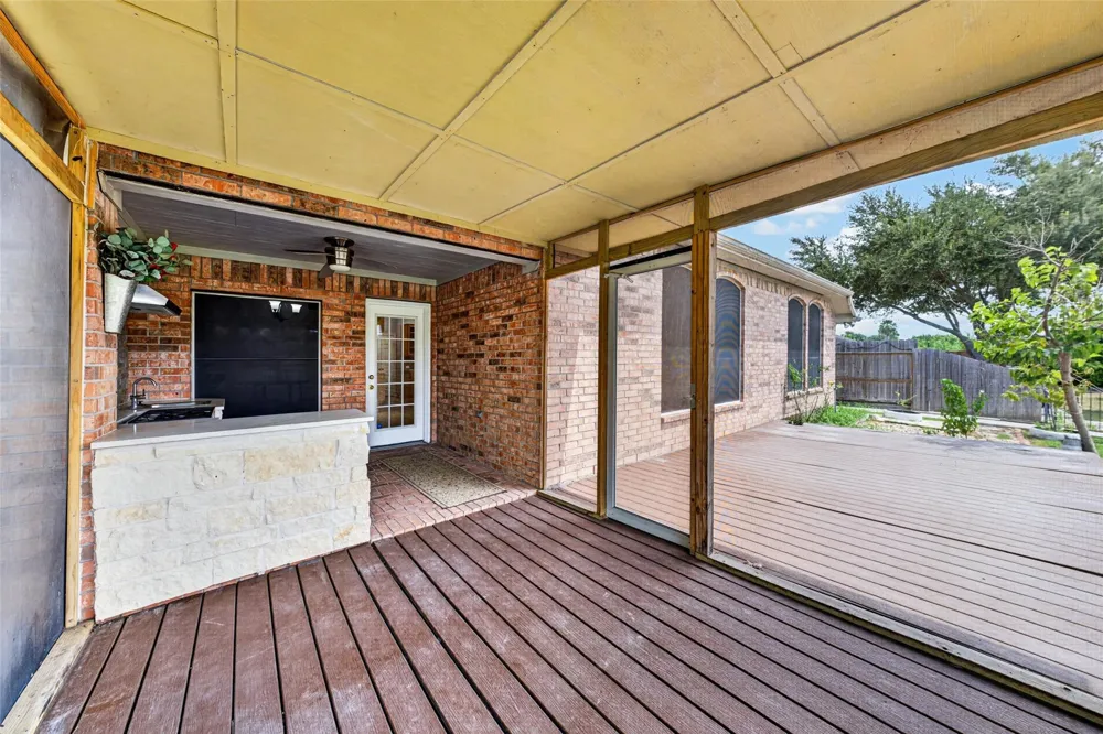 3926 Shadow Cove Drive Houston, TX 77082