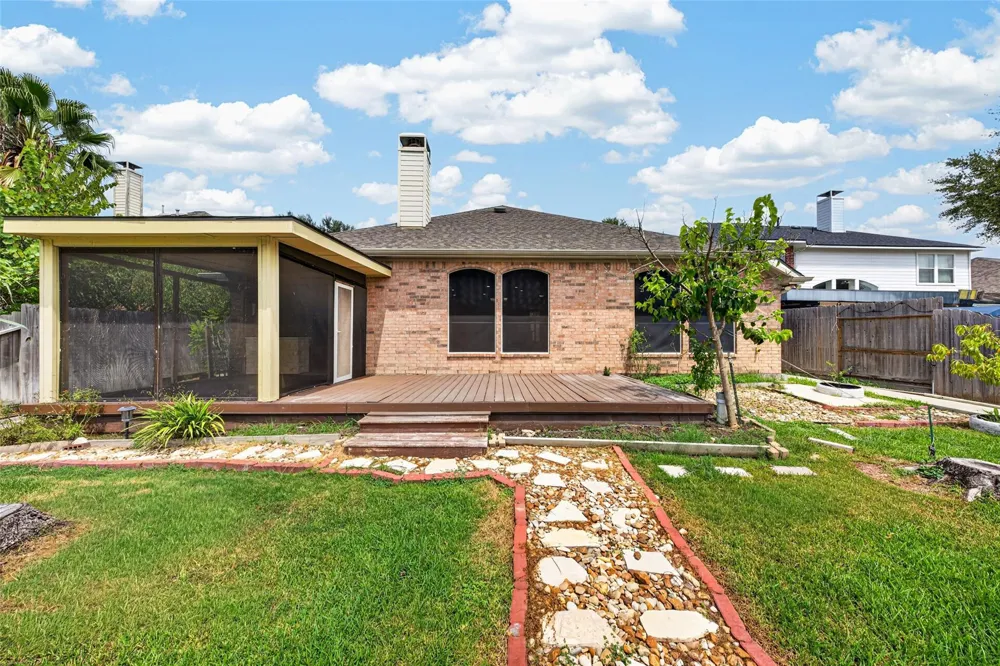 3926 Shadow Cove Drive Houston, TX 77082