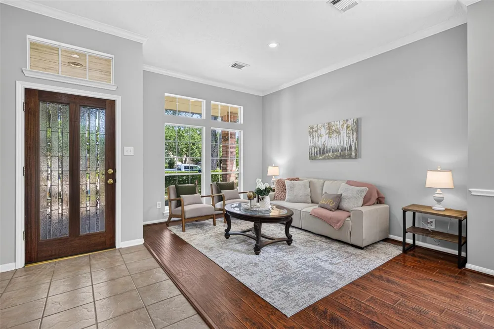 3926 Shadow Cove Drive Houston, TX 77082