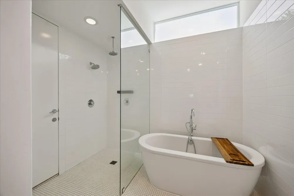 5215 Jason Street Houston, TX 77096
