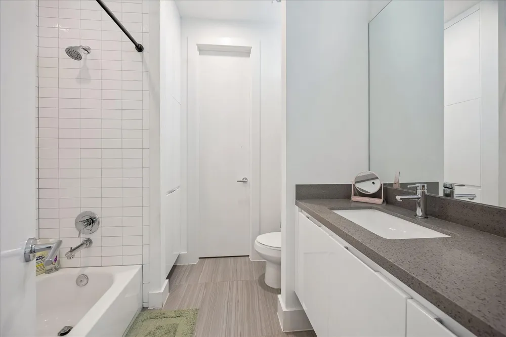 5215 Jason Street Houston, TX 77096