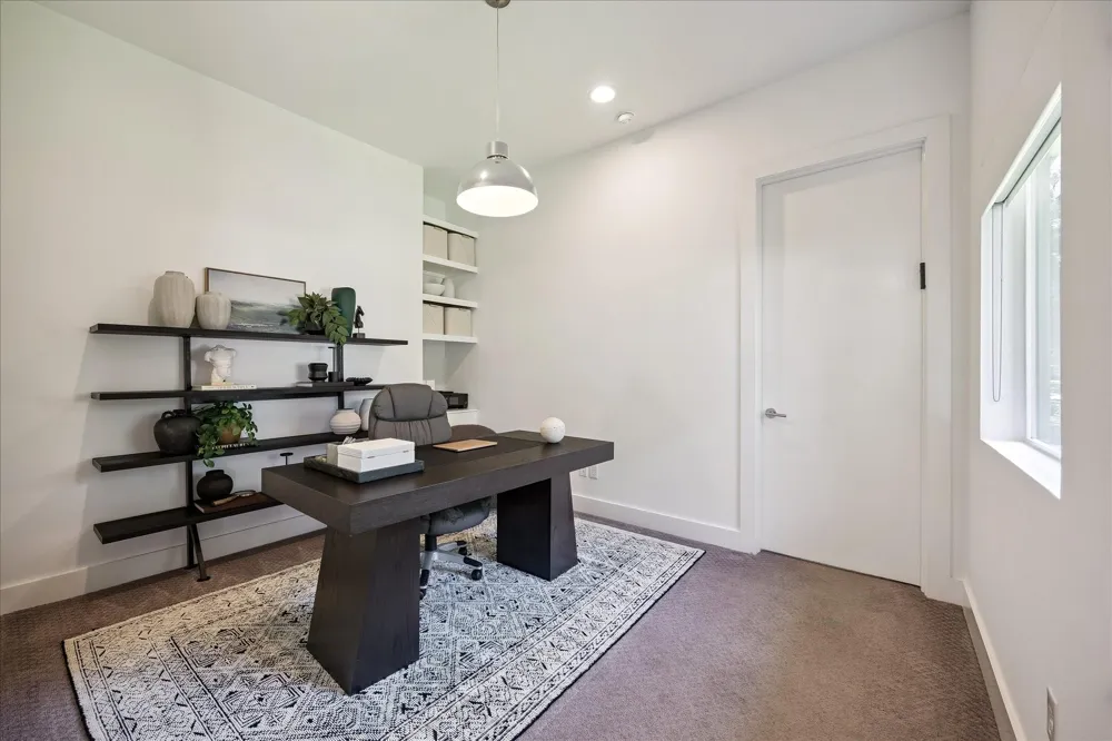 5215 Jason Street Houston, TX 77096