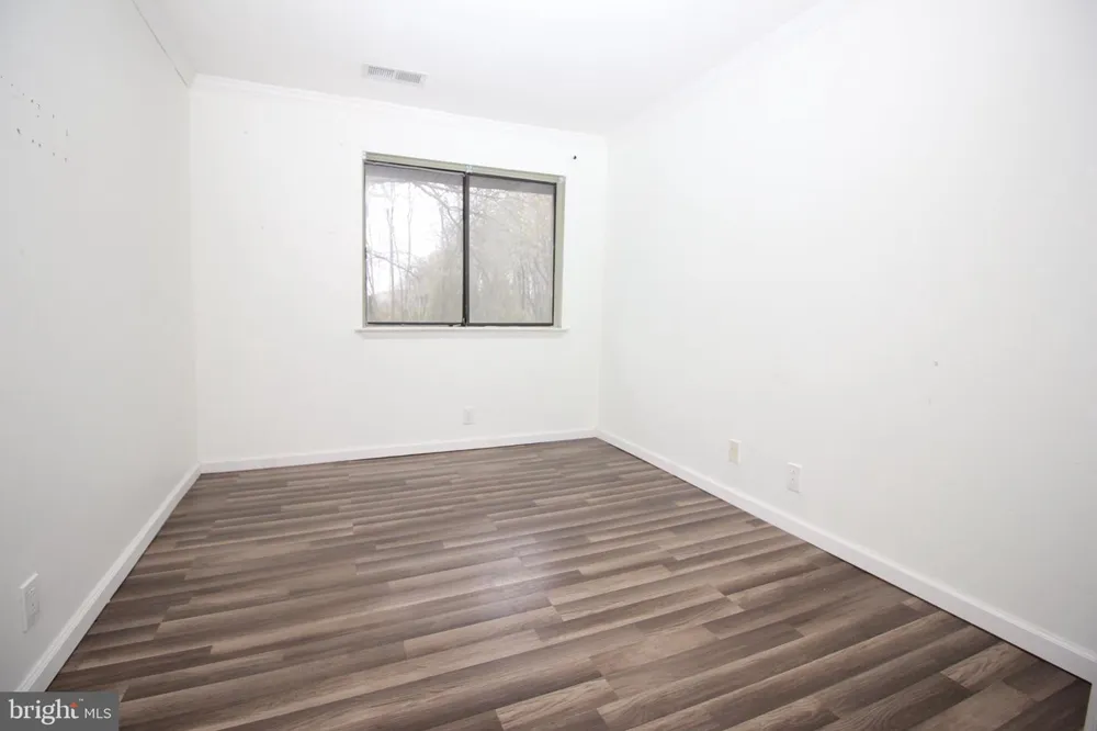 115 E KINGS HIGHWAY #410 Maple Shade, NJ 08052