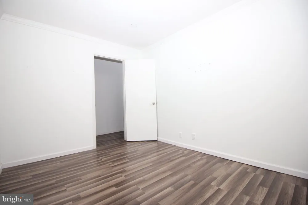 115 E KINGS HIGHWAY #410 Maple Shade, NJ 08052