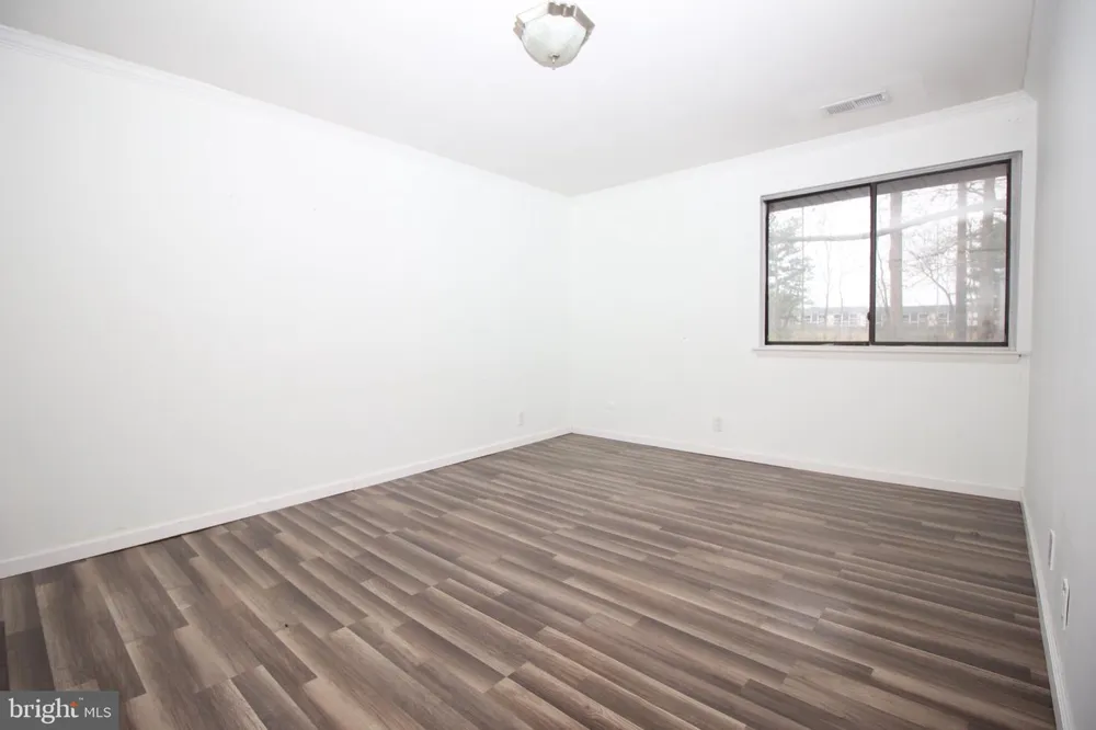 115 E KINGS HIGHWAY #410 Maple Shade, NJ 08052