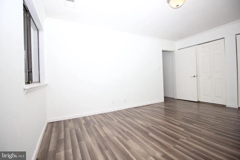 115 E KINGS HIGHWAY #410 Maple Shade, NJ 08052