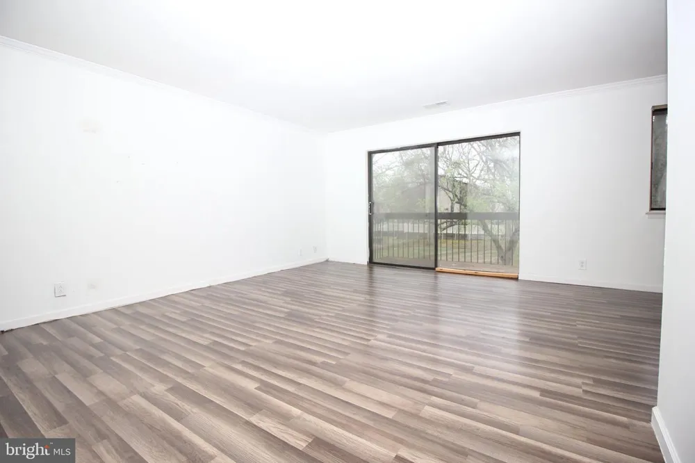 115 E KINGS HIGHWAY #410 Maple Shade, NJ 08052