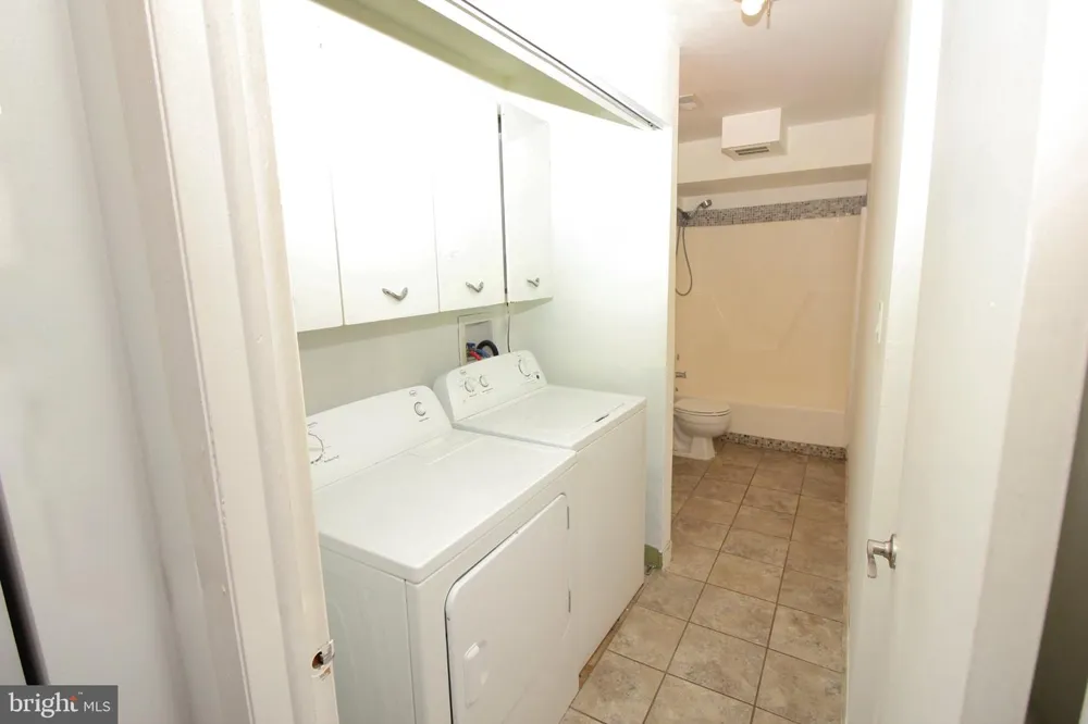 115 E KINGS HIGHWAY #410 Maple Shade, NJ 08052