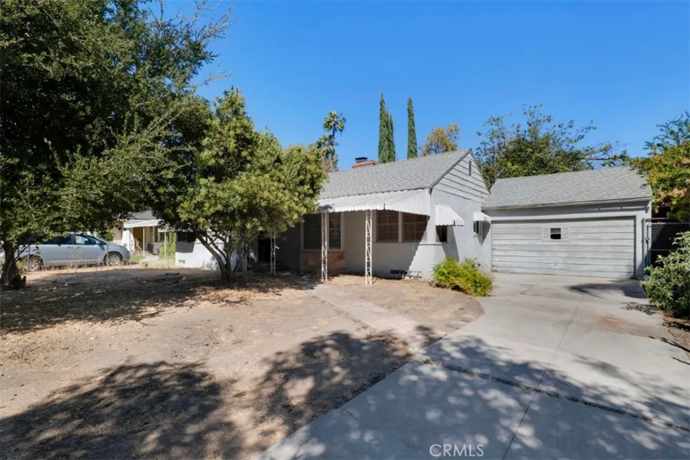 5412 Ben Avenue Valley Village, CA 91607
