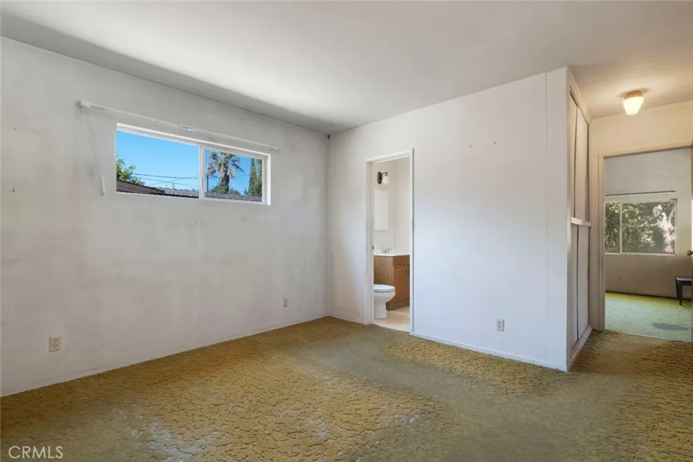 5412 Ben Avenue Valley Village, CA 91607