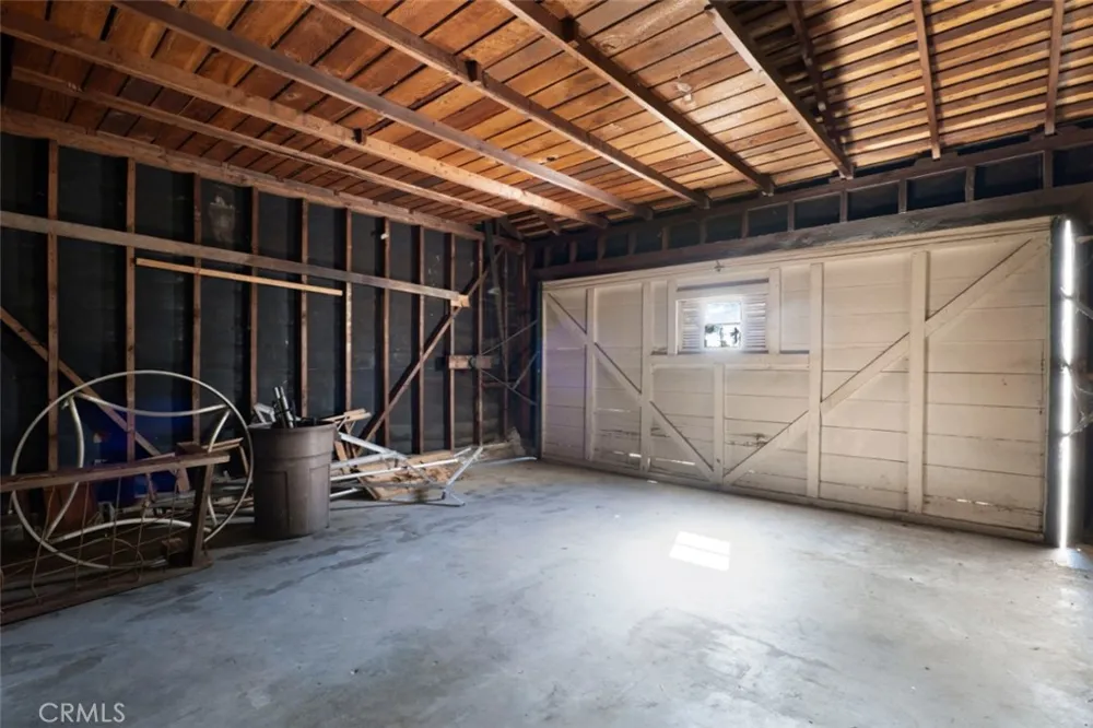5412 Ben Avenue Valley Village, CA 91607