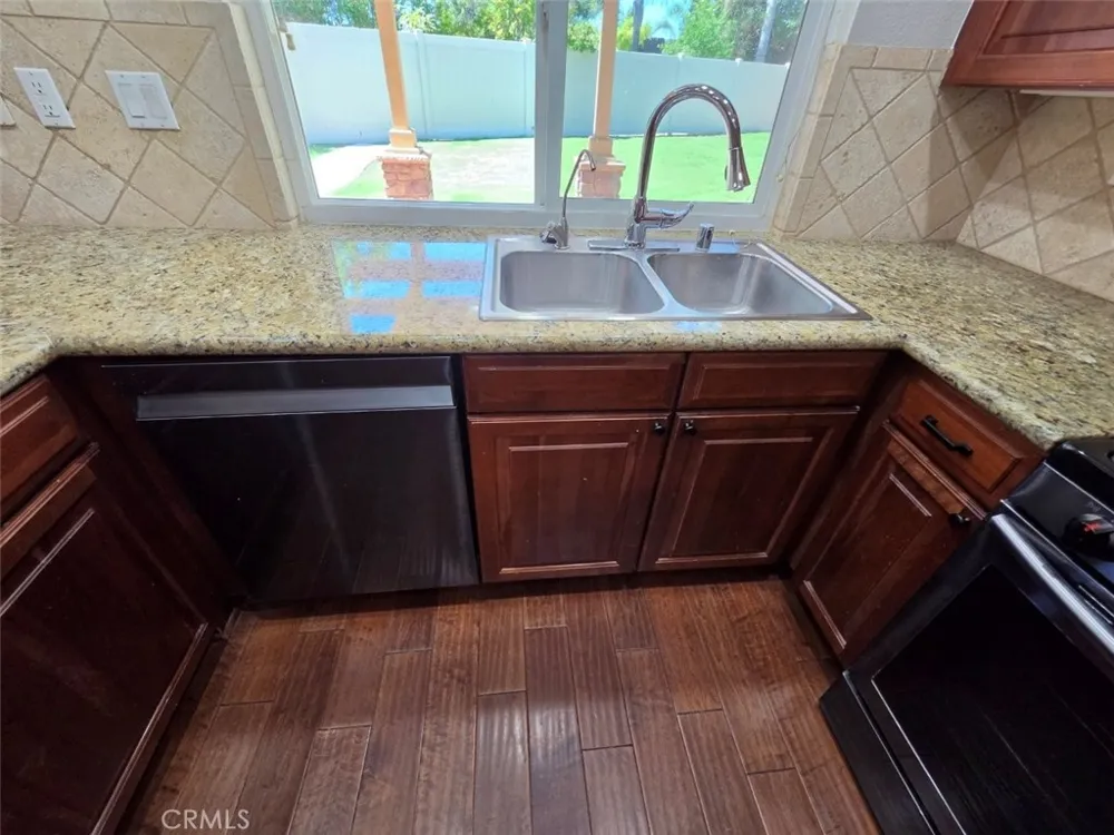 41827 Marwood Circle Temecula, CA 92591