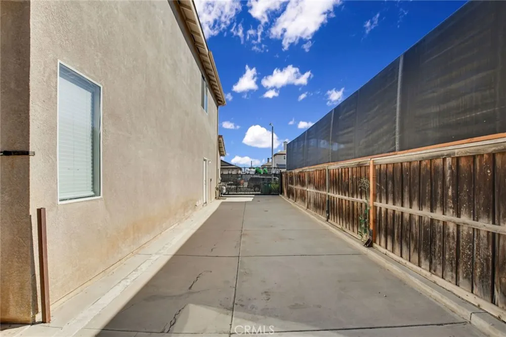 32434 Jardin Court Winchester, CA 92596