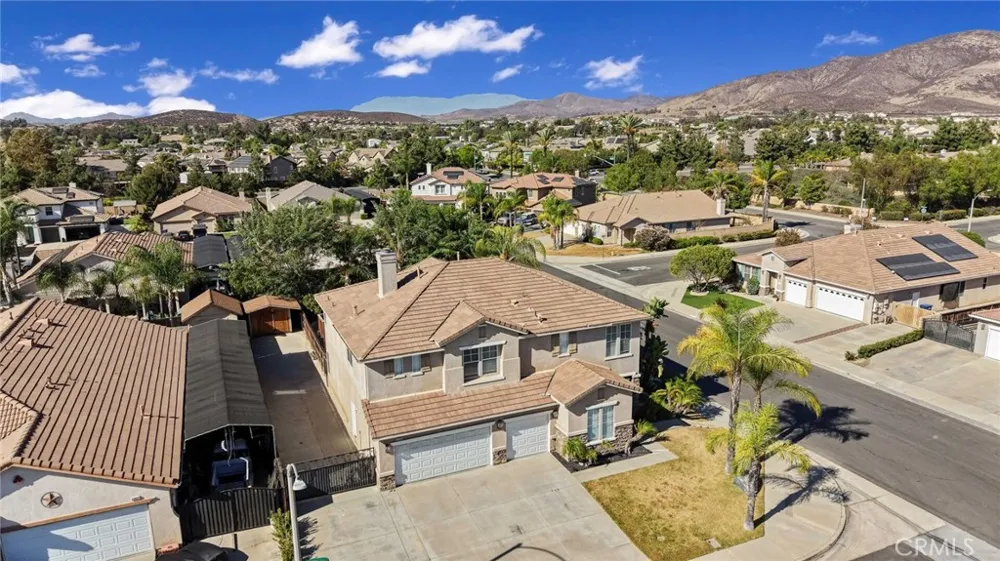 32434 Jardin Court Winchester, CA 92596