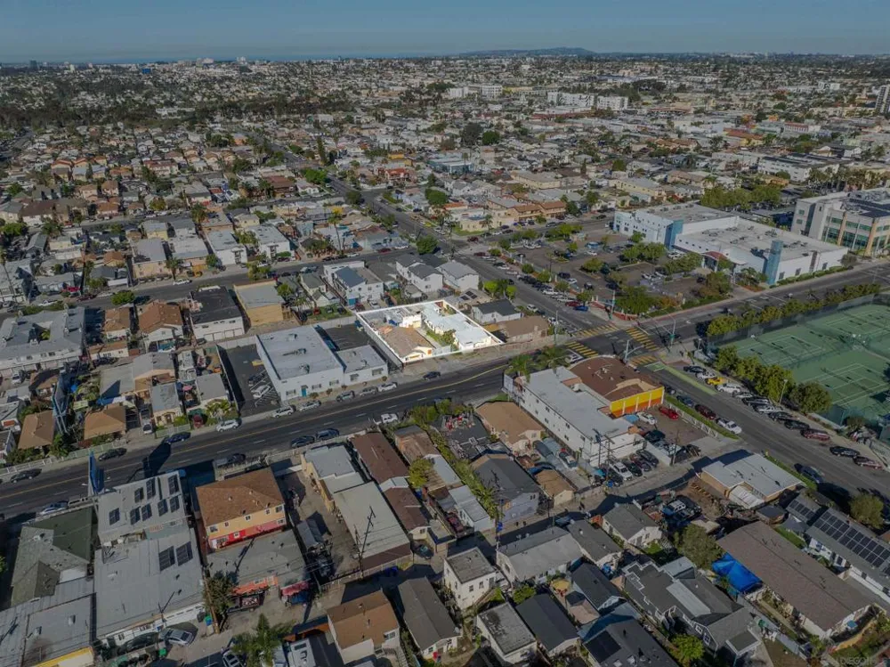 3676 Fairmount Avenue San Diego, CA 92105