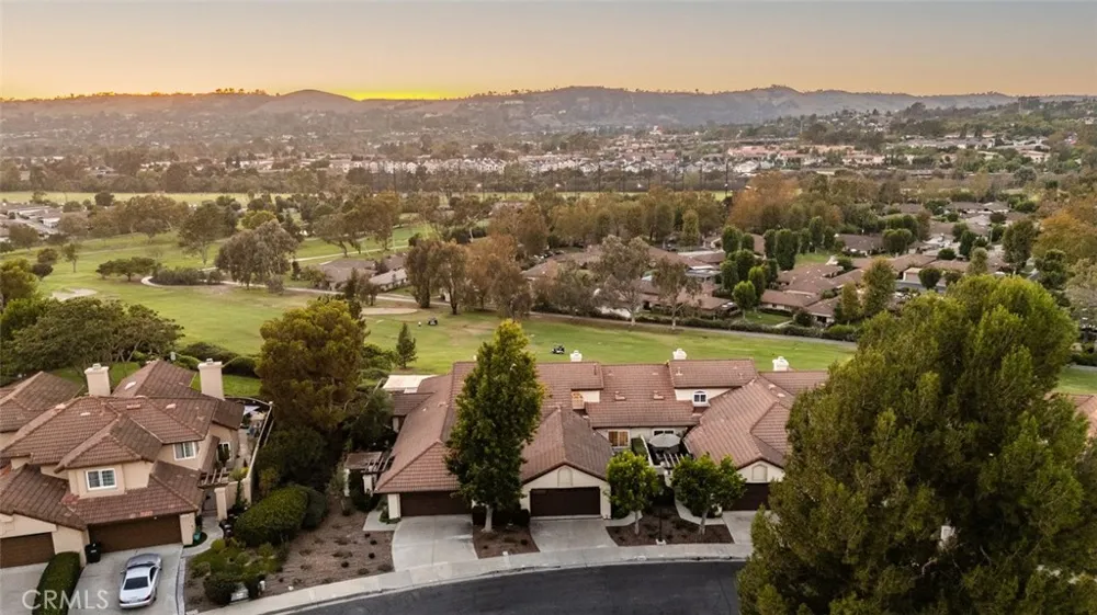 27515 Via Sequoia San Juan Capistrano, CA 92675