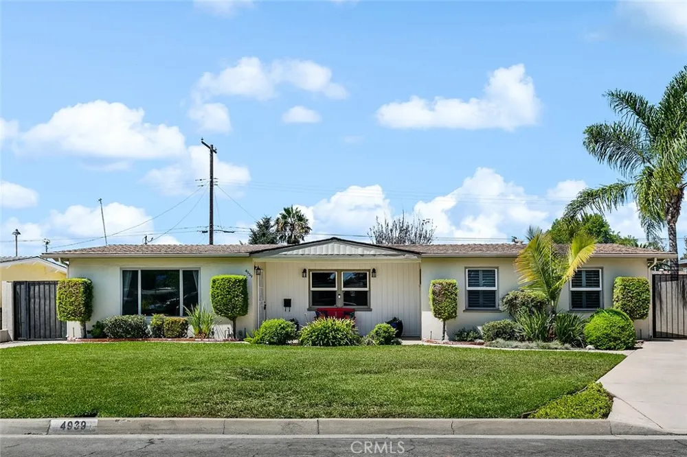 4939 De Lay Avenue Covina, CA 91722