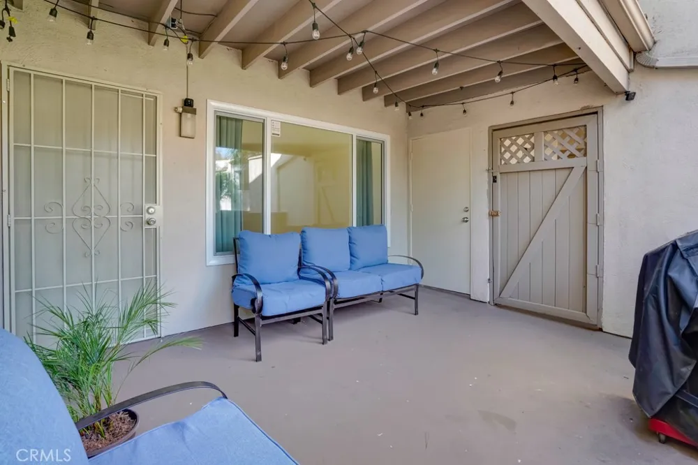 1270 Cabrillo Park Santa Ana, CA 92701