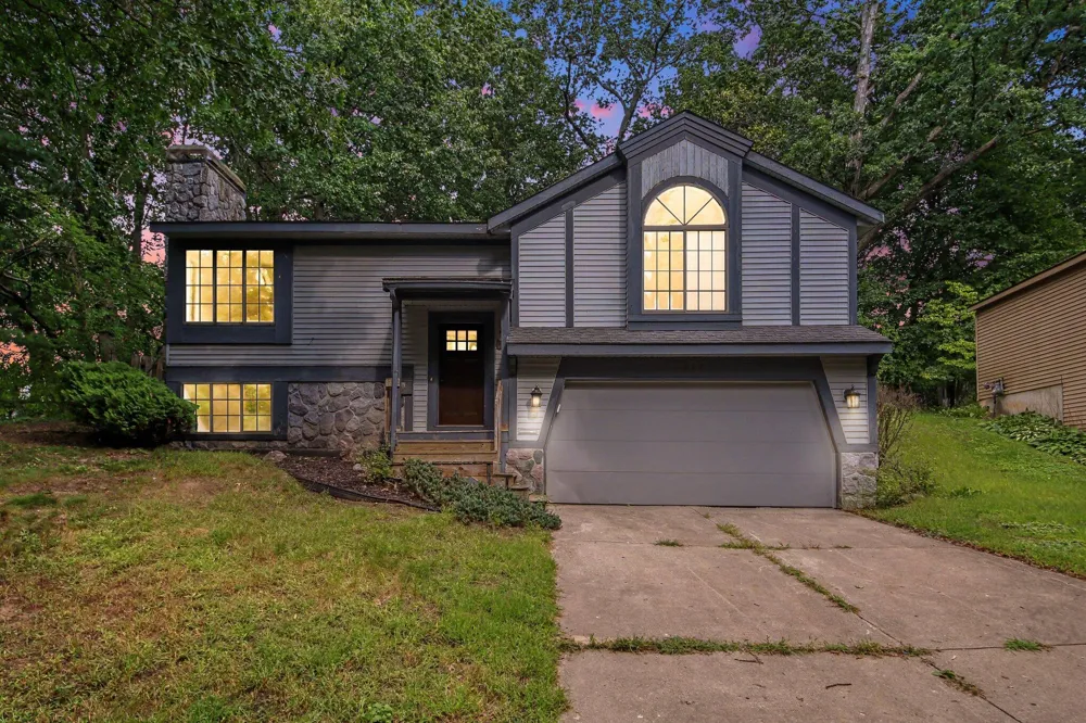 1312 Gladstone Drive SE Grand Rapids, MI 49506