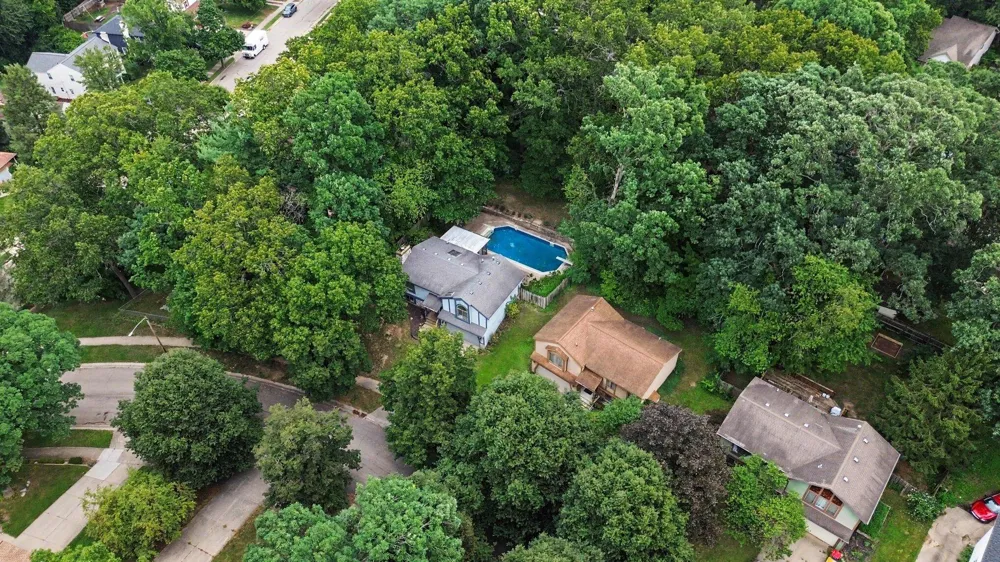 1312 Gladstone Drive SE Grand Rapids, MI 49506