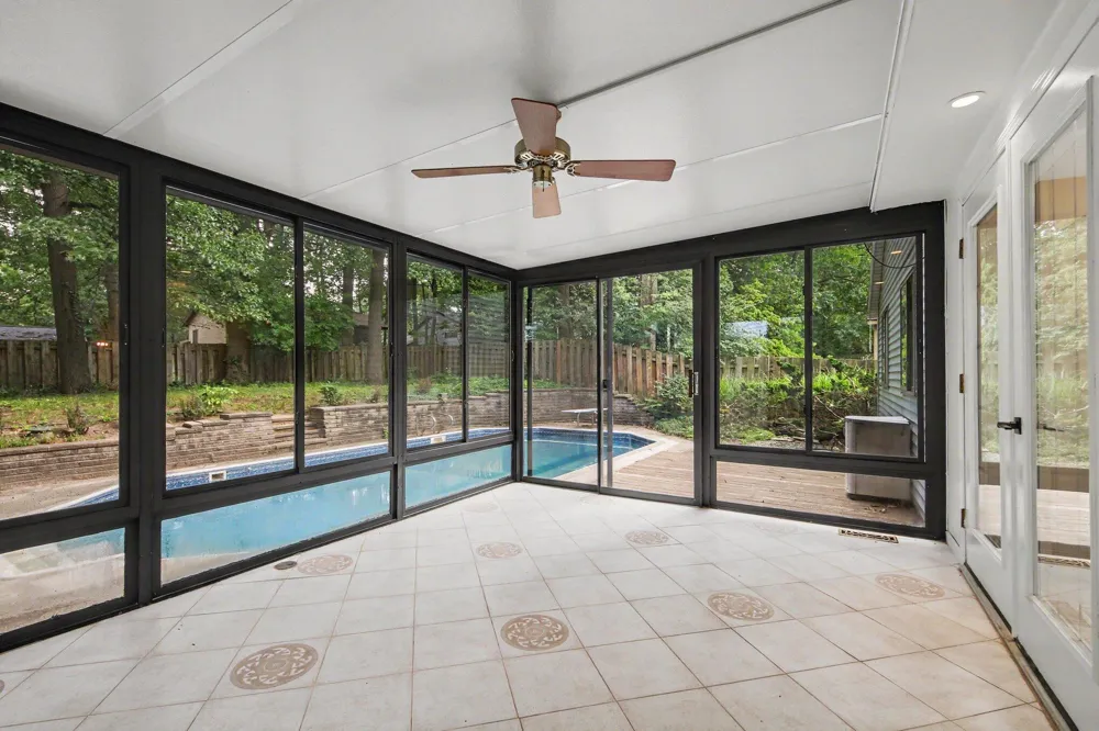 1312 Gladstone Drive SE Grand Rapids, MI 49506