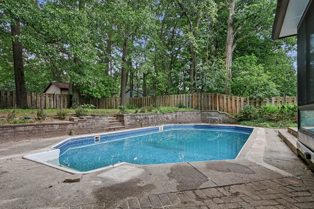 1312 Gladstone Drive SE Grand Rapids, MI 49506