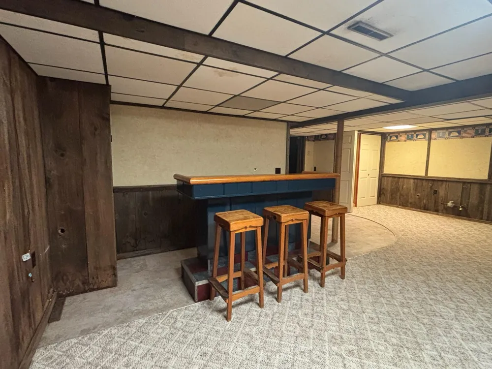 3884 S 2 Mile Road Bay City, MI 48706