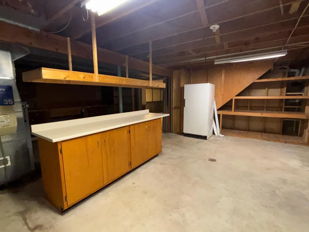 3884 S 2 Mile Road Bay City, MI 48706