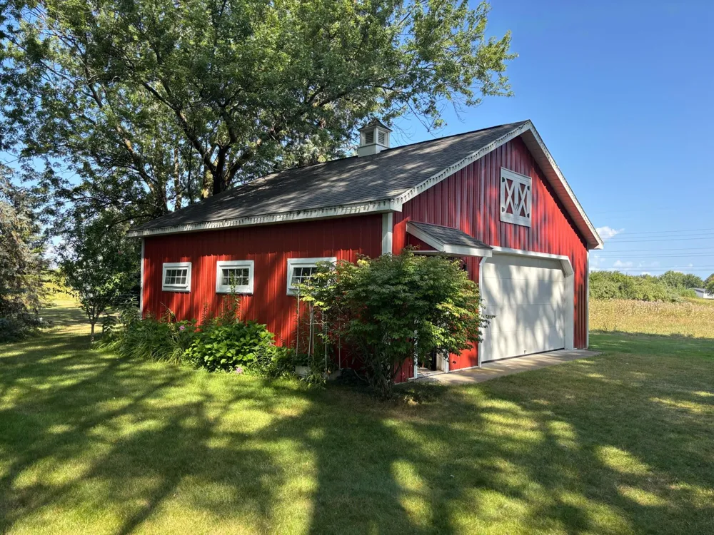 3884 S 2 Mile Road Bay City, MI 48706