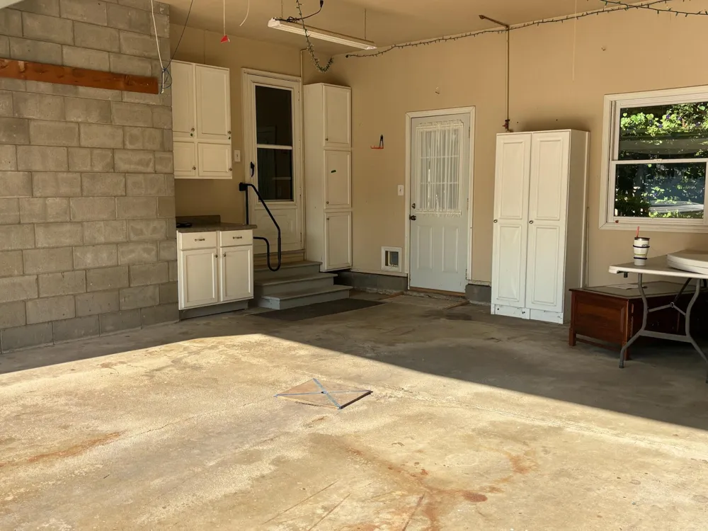 3884 S 2 Mile Road Bay City, MI 48706