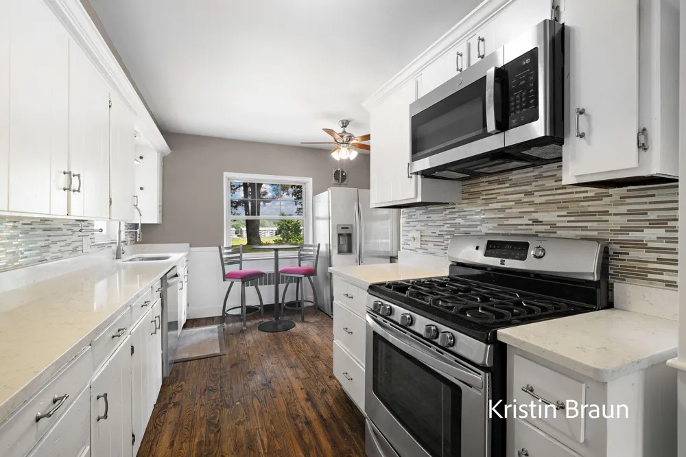 4078 Highgate Road Norton Shores, MI 49441
