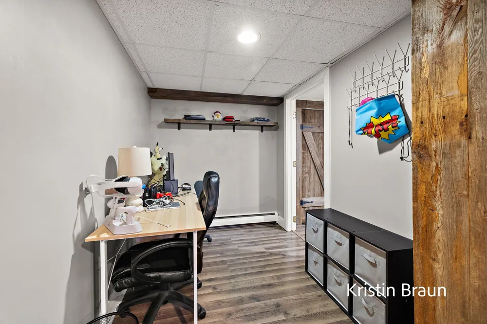4078 Highgate Road Norton Shores, MI 49441