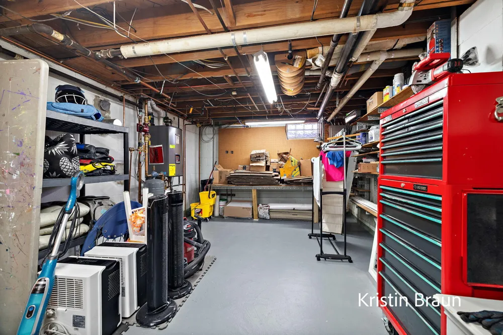 4078 Highgate Road Norton Shores, MI 49441