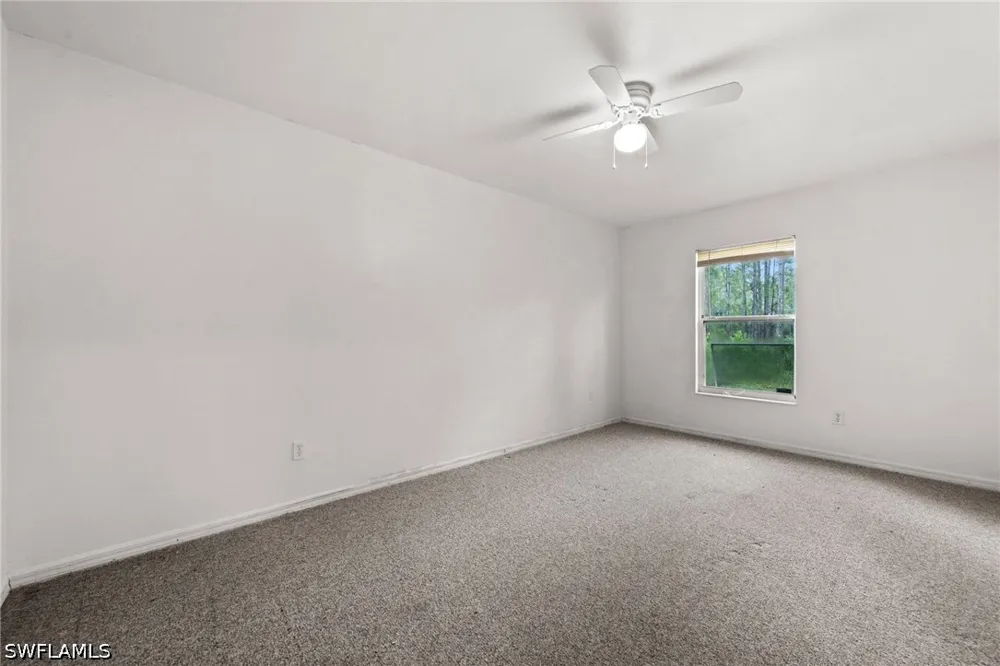 31st Avenue NE Naples, FL 34120