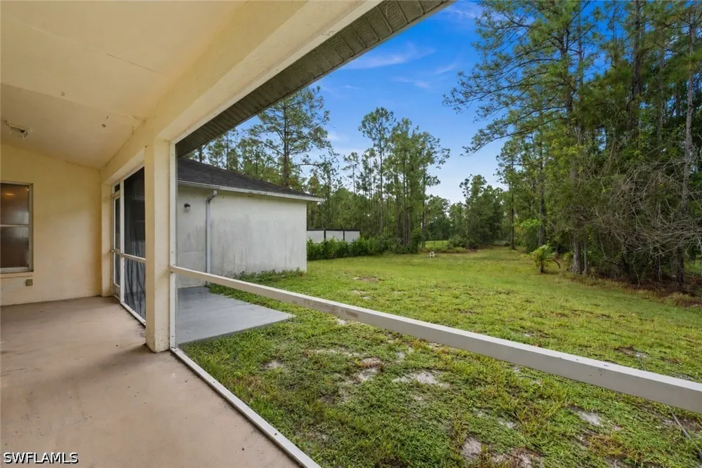 31st Avenue NE Naples, FL 34120