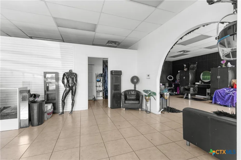 334 E Avenue D Killeen, TX 76541