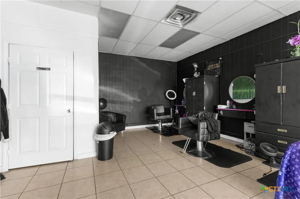 334 E Avenue D Killeen, TX 76541