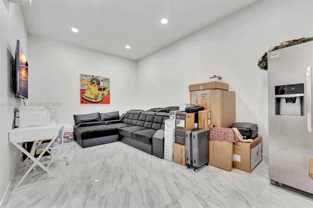 2102 SW 176th Ave Miramar, FL 33029