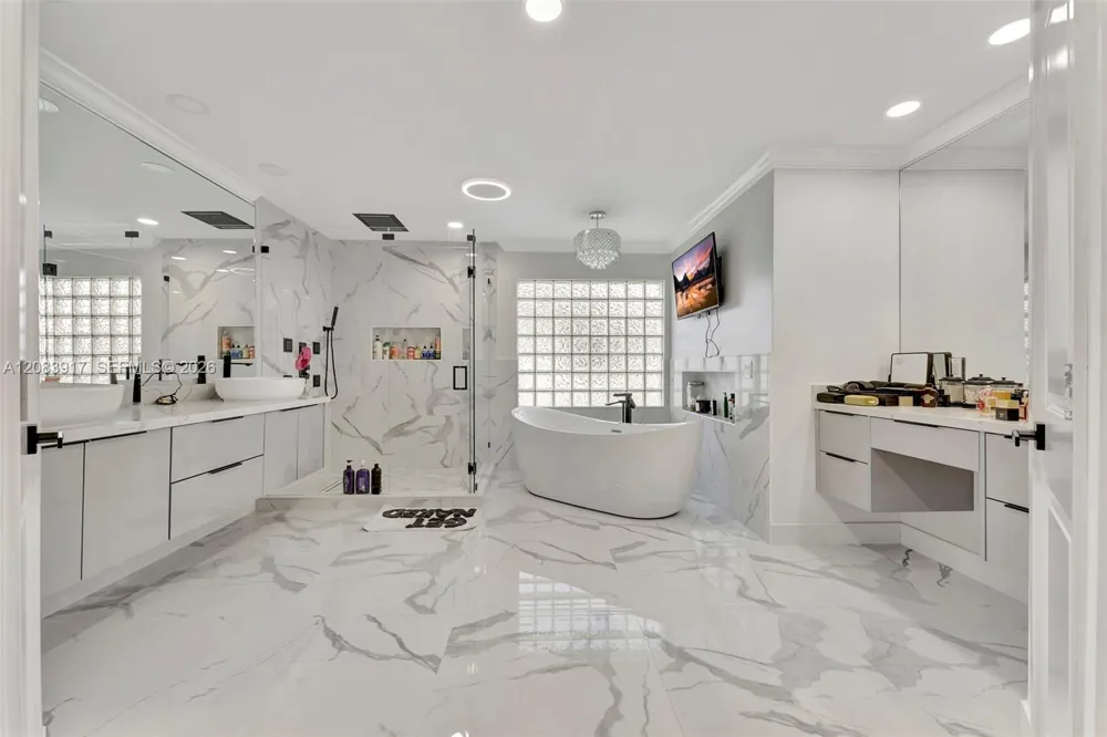 2102 SW 176th Ave Miramar, FL 33029