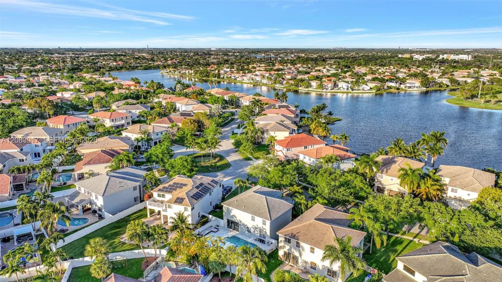 2102 SW 176th Ave Miramar, FL 33029