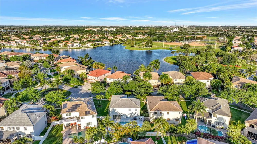 2102 SW 176th Ave Miramar, FL 33029