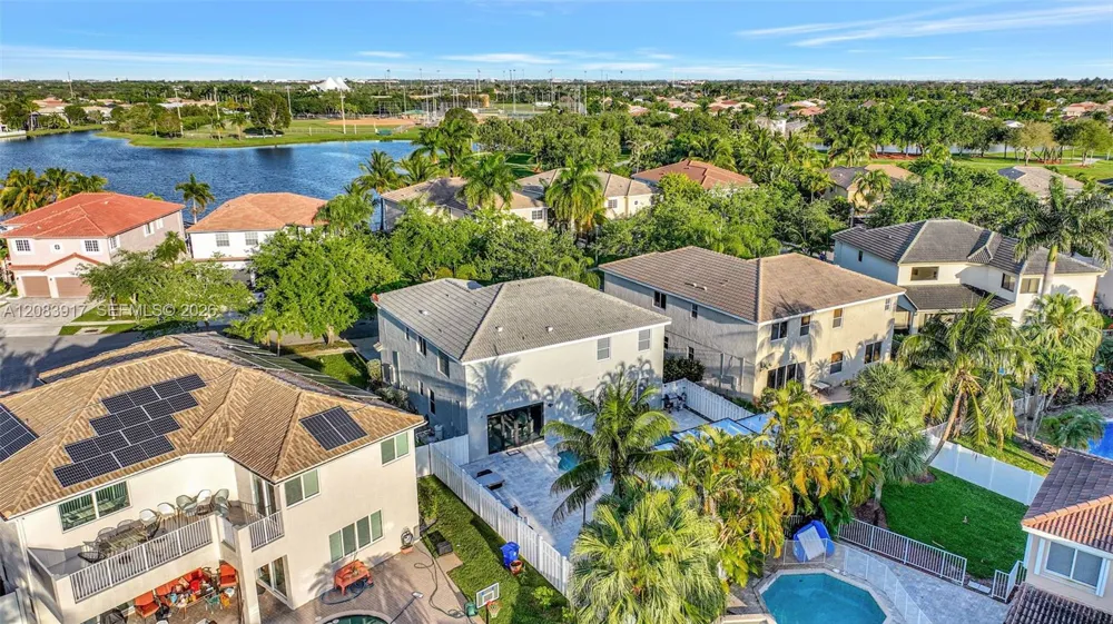 2102 SW 176th Ave Miramar, FL 33029