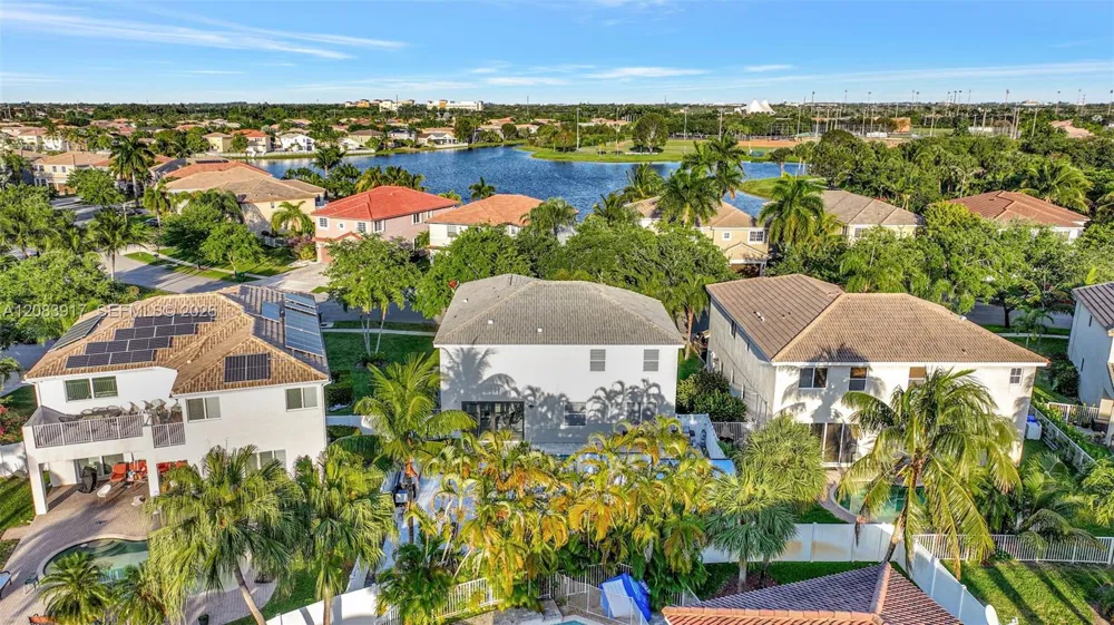 2102 SW 176th Ave Miramar, FL 33029