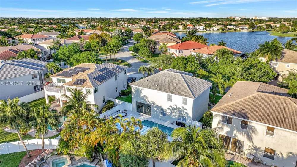 2102 SW 176th Ave Miramar, FL 33029