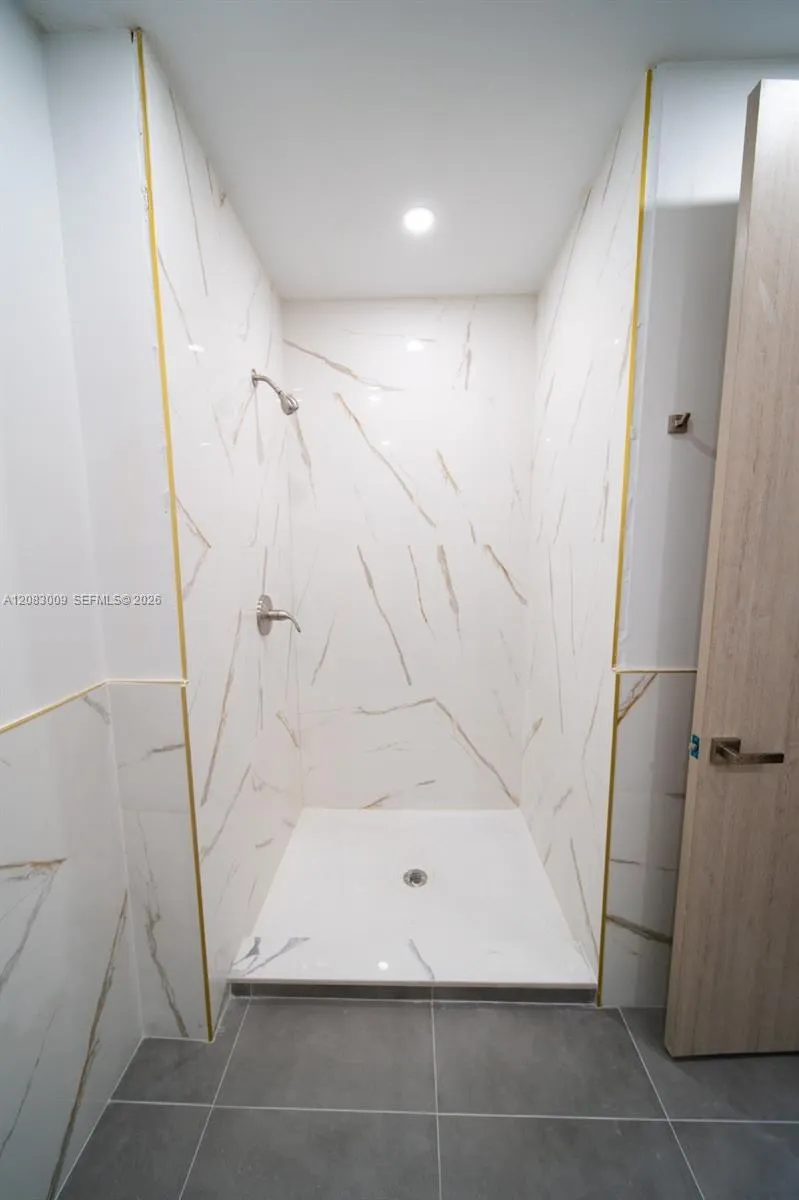 500 Foster Rd #C Hallandale Beach, FL 33009