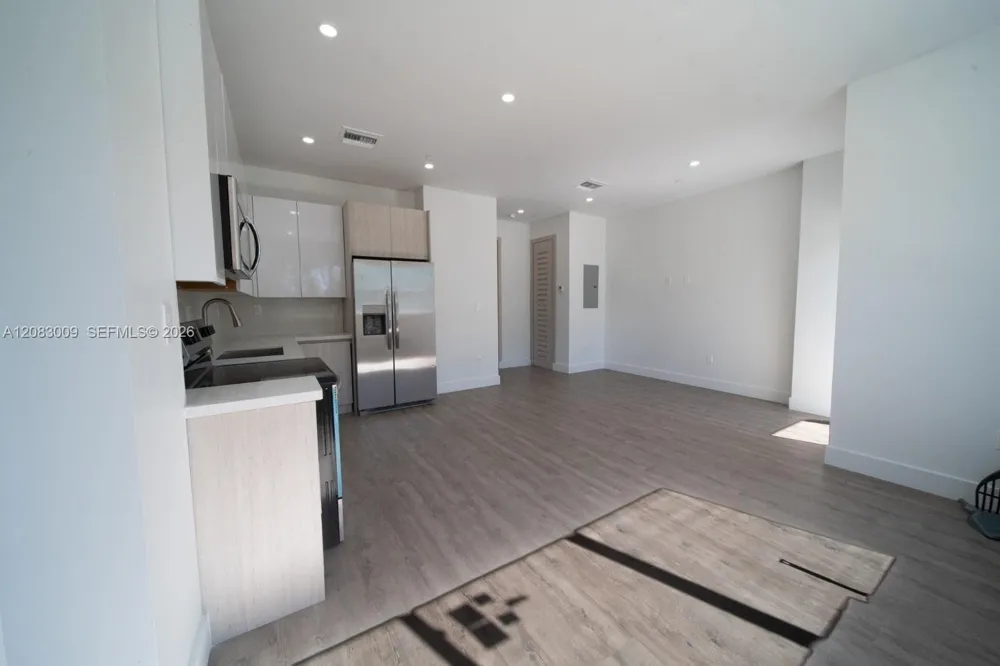 500 Foster Rd #C Hallandale Beach, FL 33009