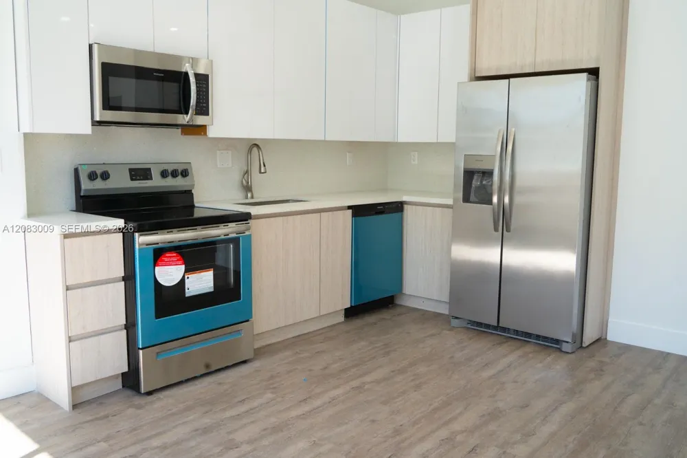 500 Foster Rd #C Hallandale Beach, FL 33009