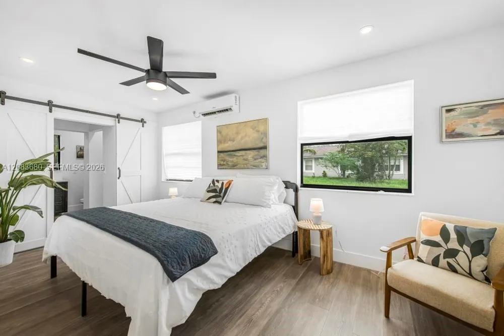 218 SW 10th Ave Delray Beach, FL 33444